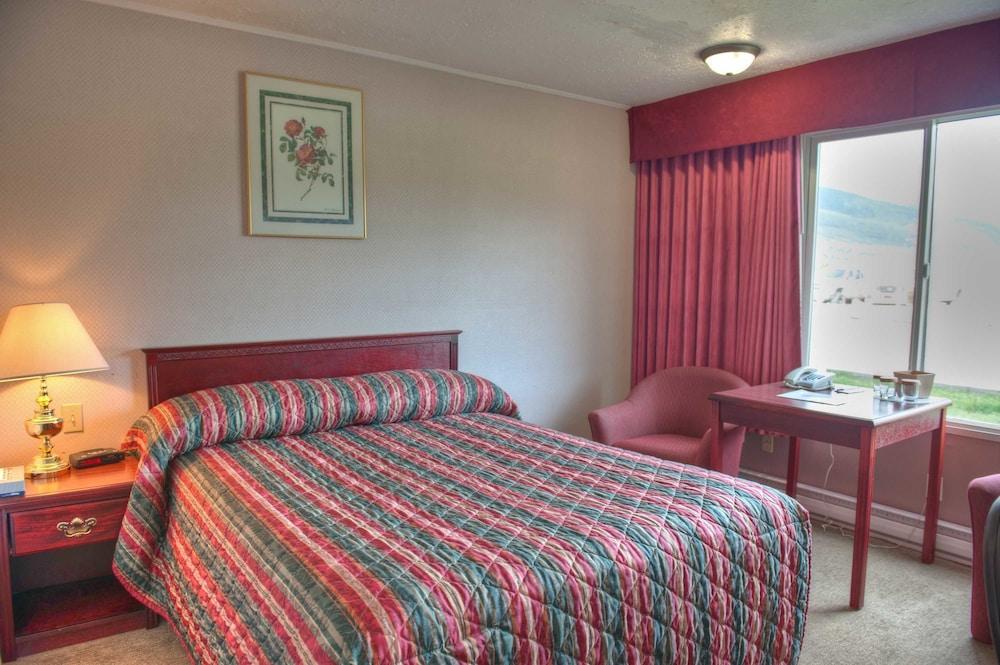 Sandman Inn Mcbride Eksteriør bilde